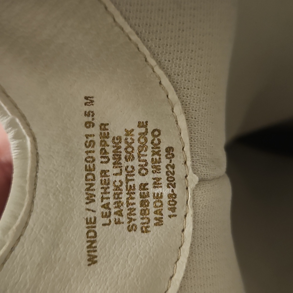 Steve Madden White Windie Boots Size 9.5M - Picture 8 of 12